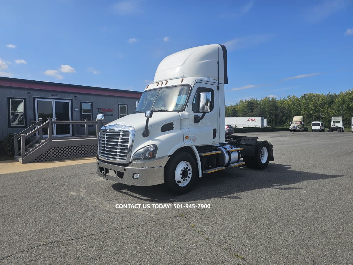2018 Freightliner/Mercedes CASCADIA 113 752180