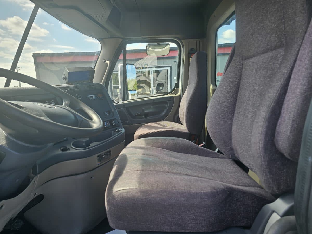 2018 Freightliner/Mercedes CASCADIA 113 752180