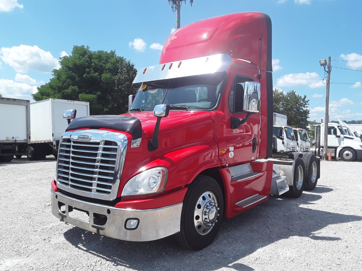 2018 Freightliner/Mercedes CASCADIA 125 752238
