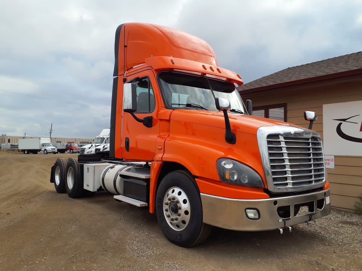 2018 Freightliner/Mercedes CASCADIA 125 752251