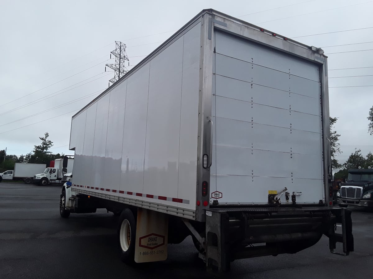 2018 Freightliner/Mercedes M2 106 752421