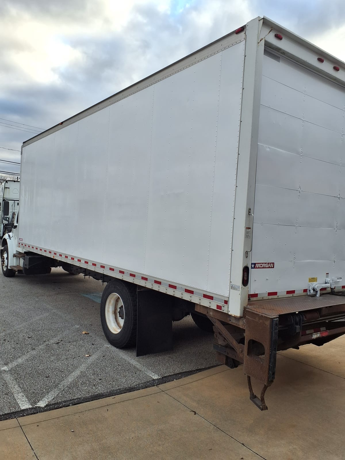 2018 Freightliner/Mercedes M2 106 752447