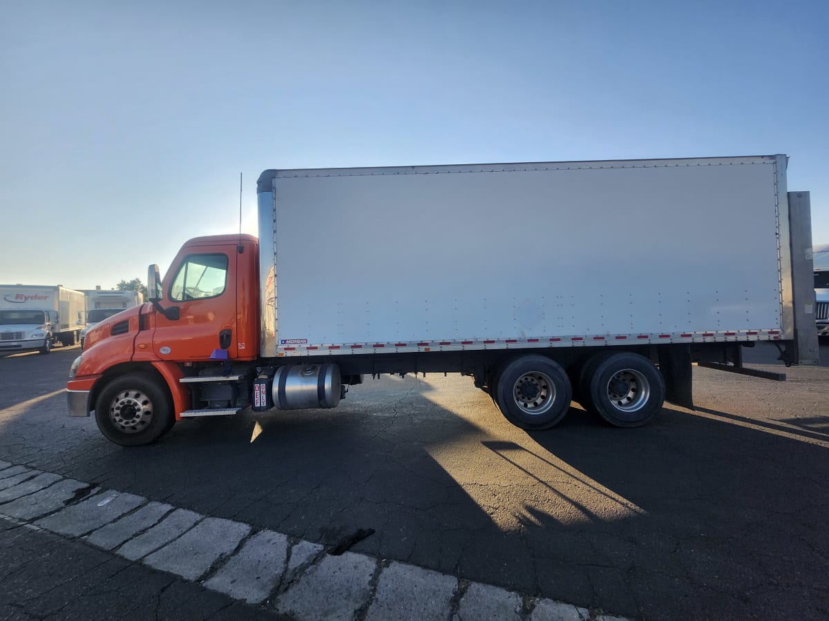 2018 Freightliner/Mercedes CASCADIA 113 752466