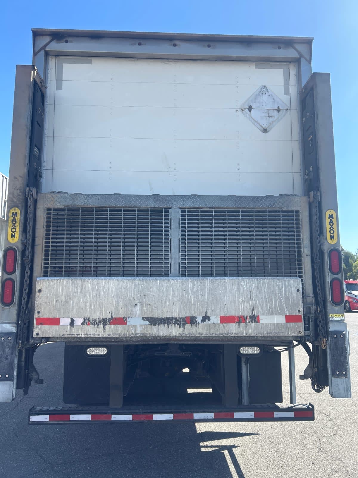2018 Freightliner Cascadia in Pomona, CA — photo 5