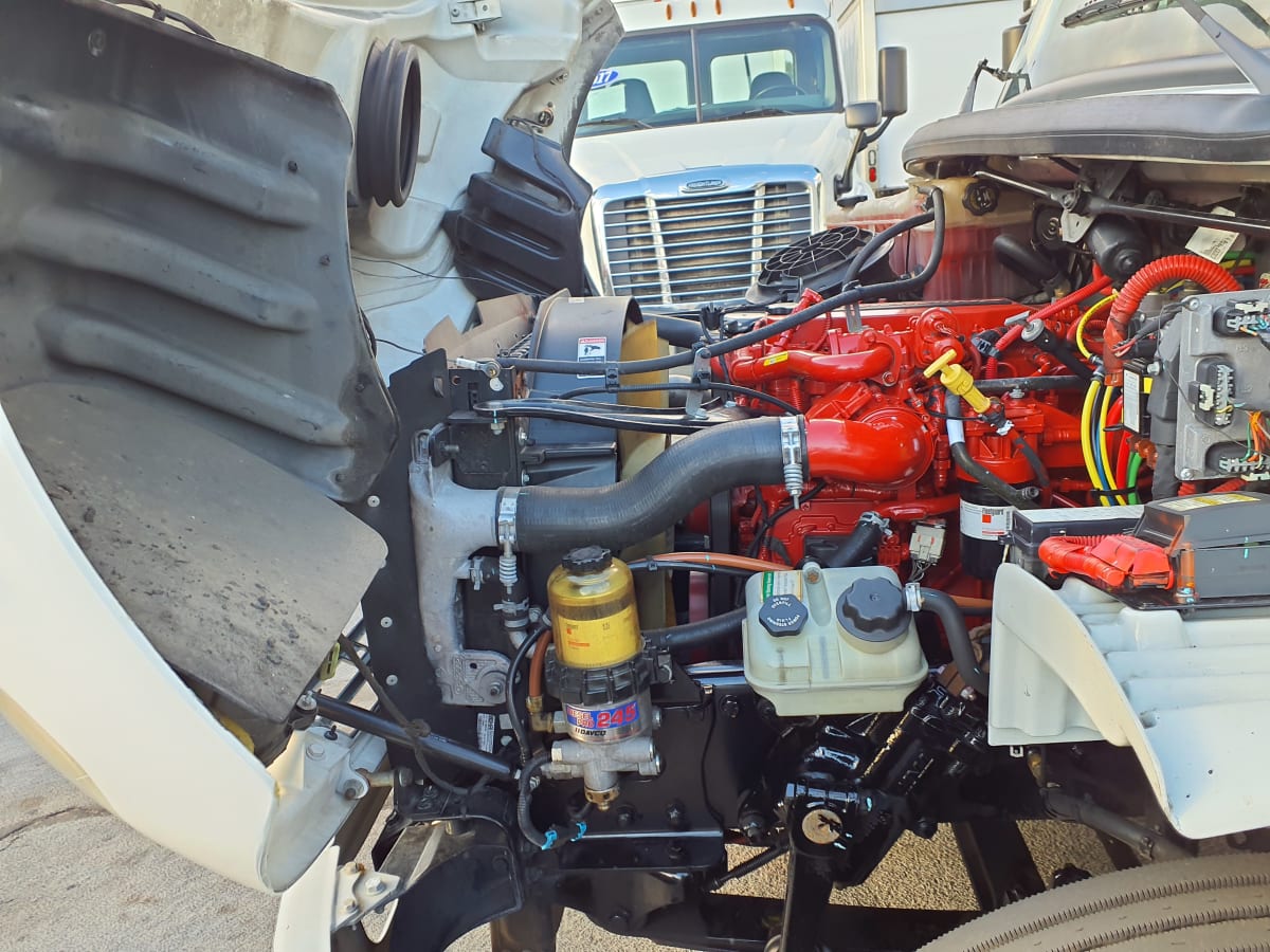 2018 Freightliner/Mercedes M2 106 752474