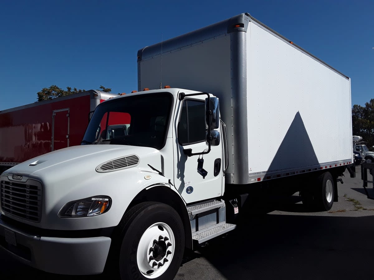 2018 Freightliner M2 106 752562 2018 Freightliner M2 106 752562