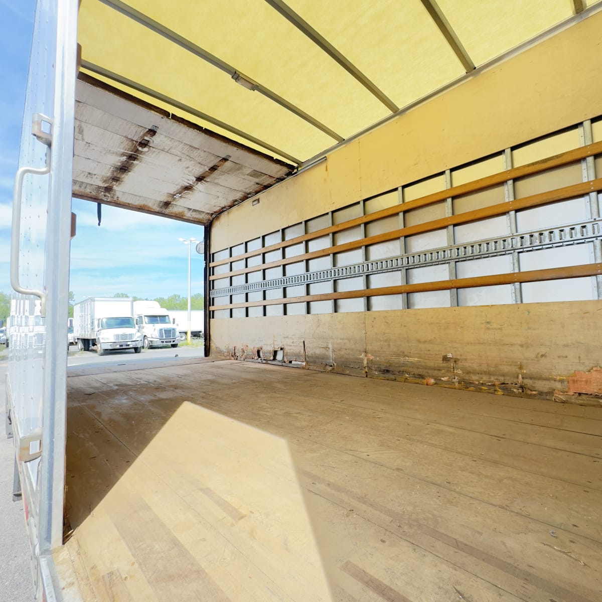 2018 Isuzu NQR 752610