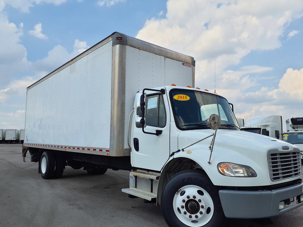 2018 Freightliner/Mercedes M2 106 752638