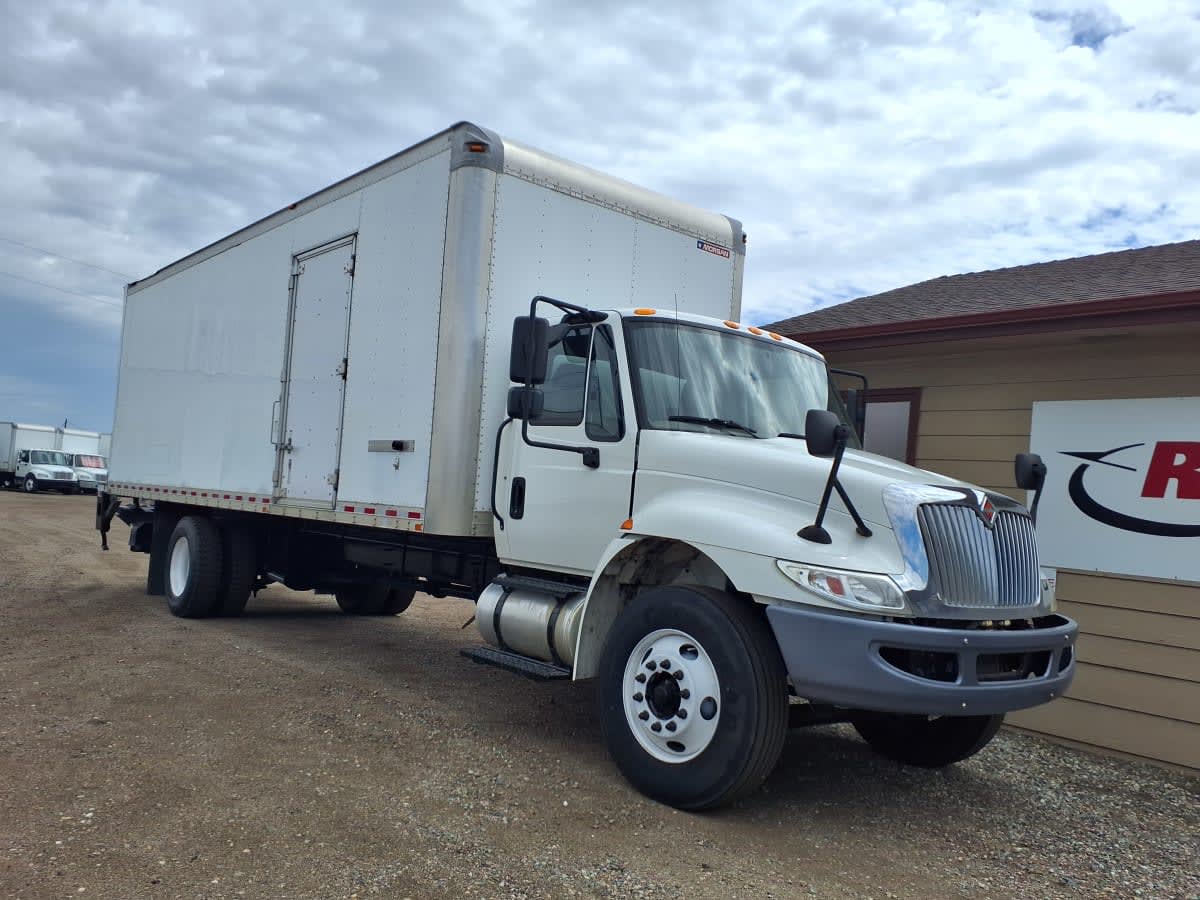 2018 International 4300 in Commerce City, CO — photo 3