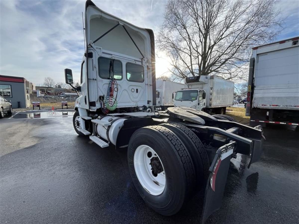 2018 Freightliner - image 6