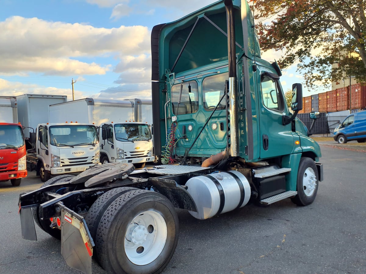 2018 Freightliner/Mercedes CASCADIA 125 752775