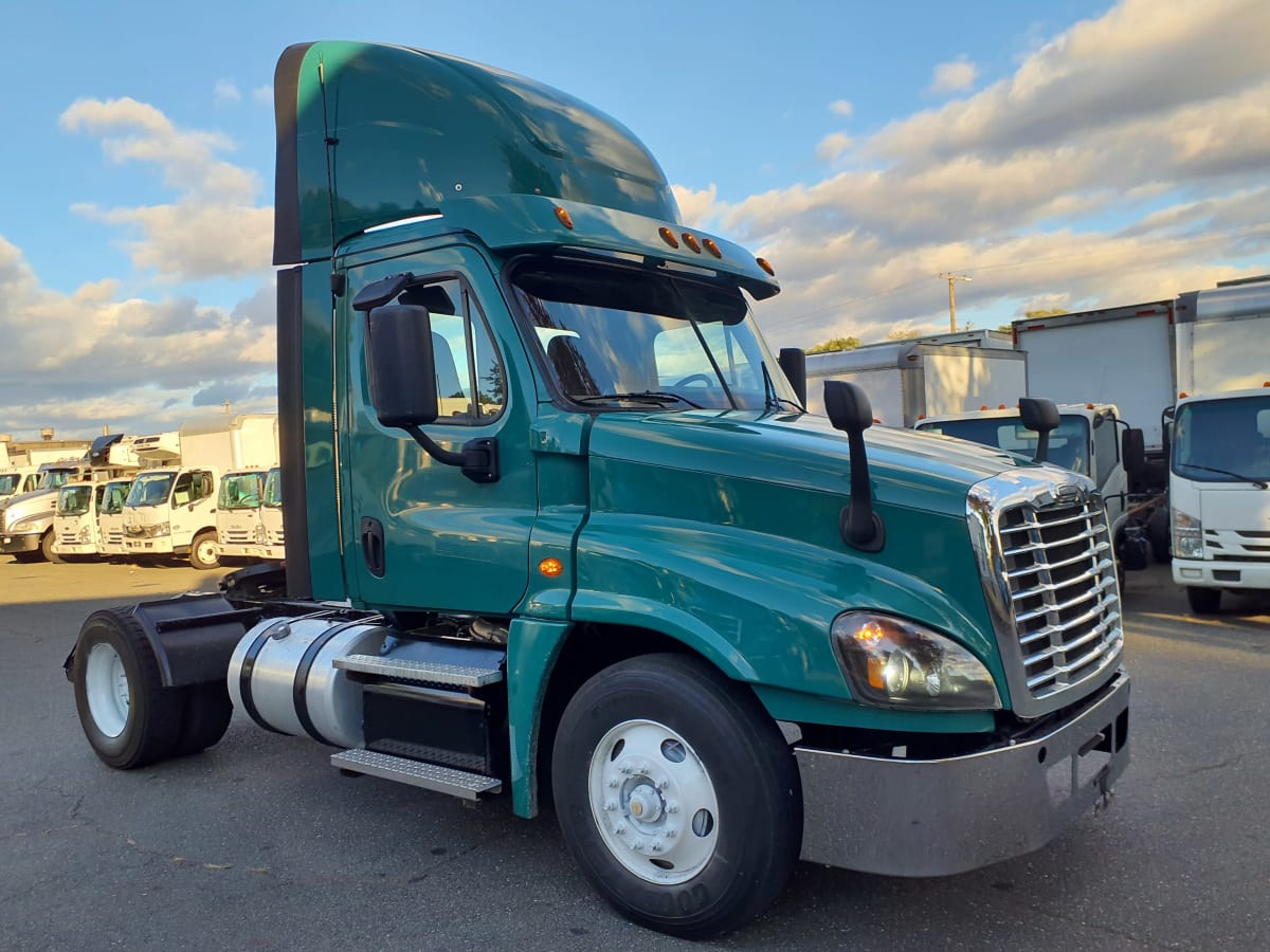 2018 Freightliner/Mercedes CASCADIA 125 752775