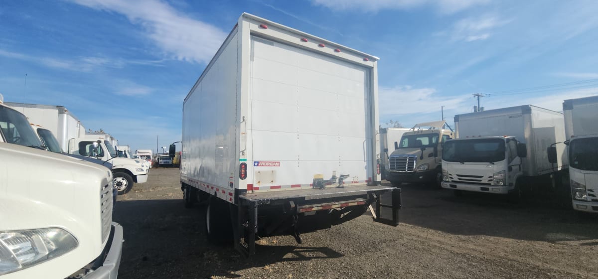 2018 Isuzu NRR 752843