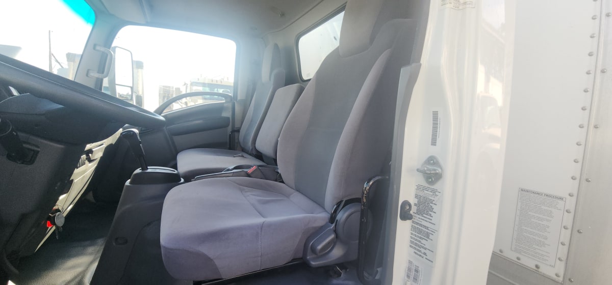 2018 Isuzu NRR 752843