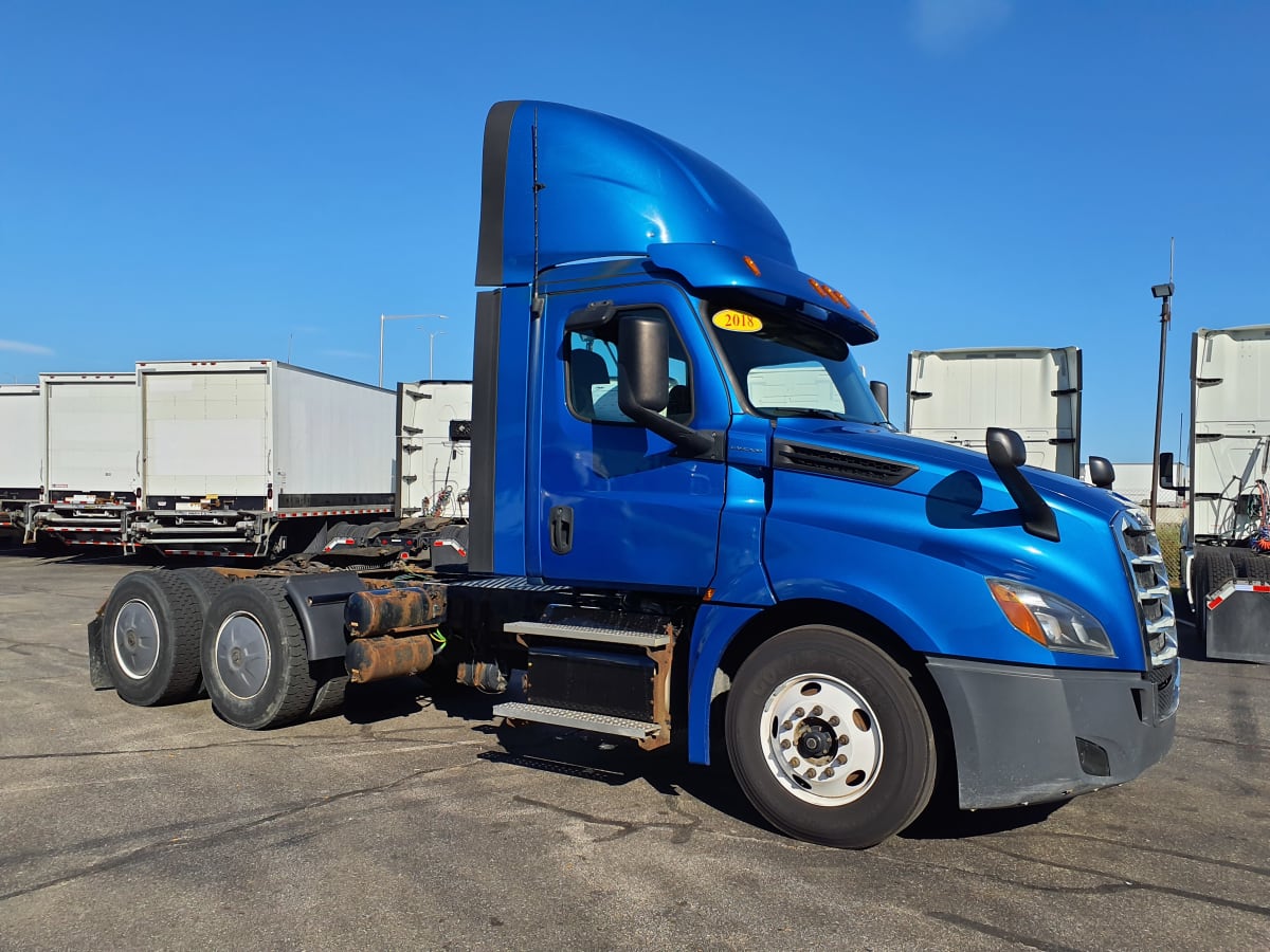 2018 Freightliner/Mercedes NEW CASCADIA PX12664 752932