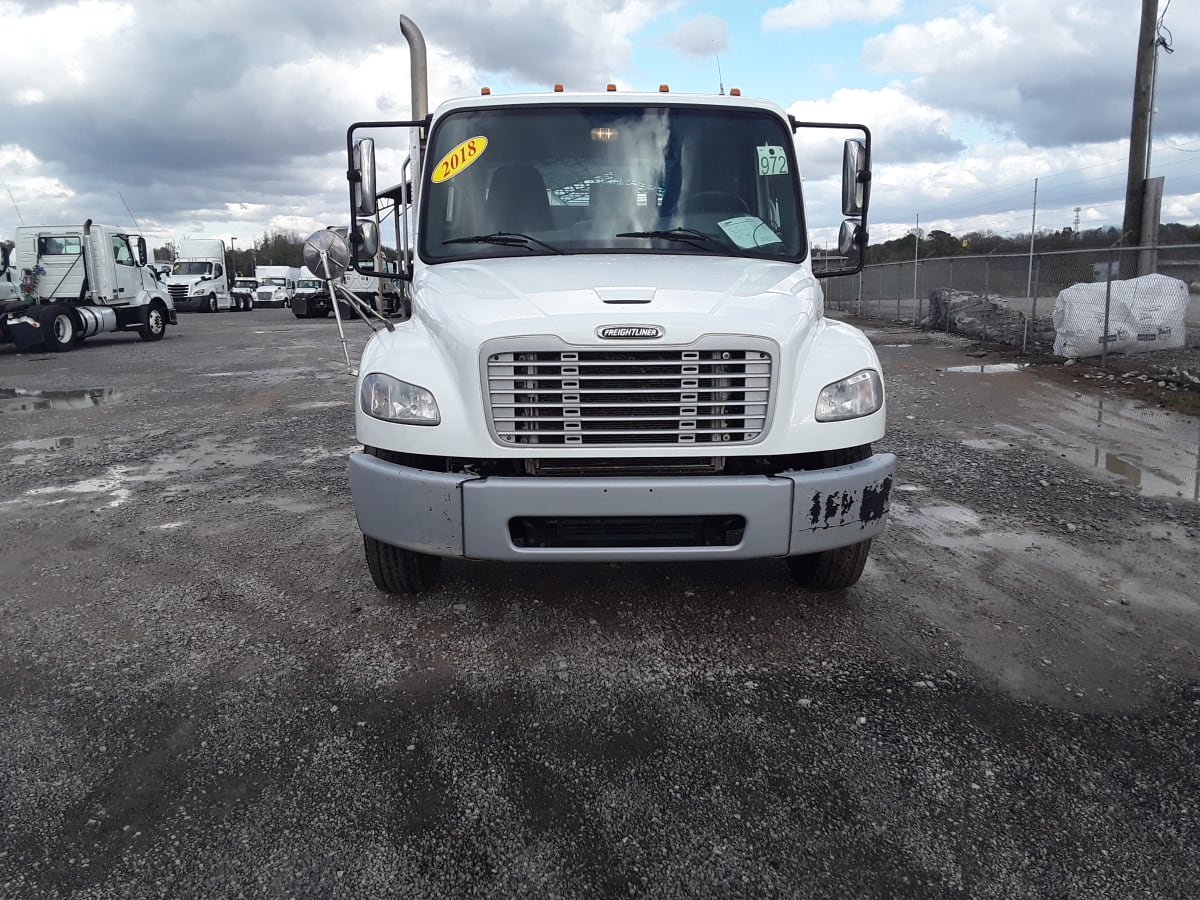 2018 Freightliner/Mercedes M2 106 752951