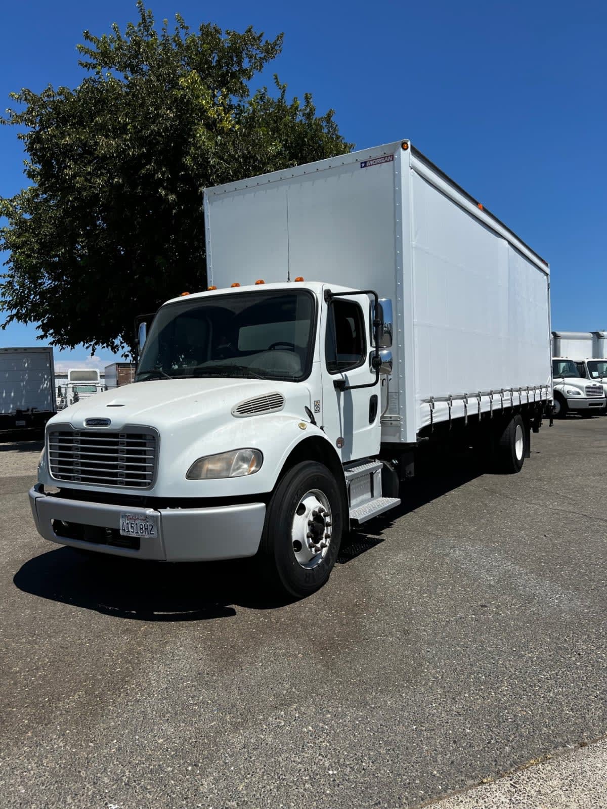 2018 Freightliner M2 106 752983