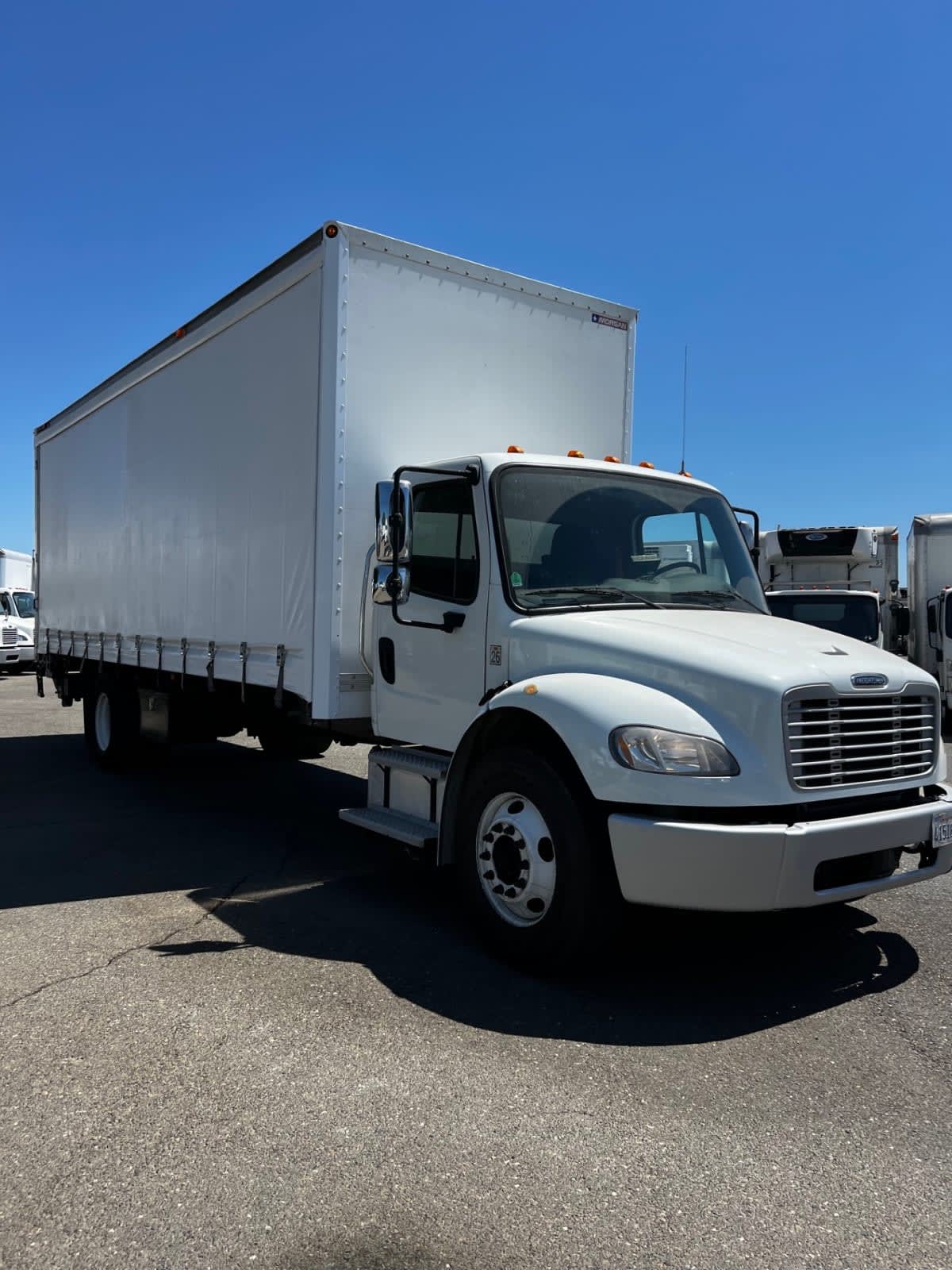 2018 Freightliner M2 106 752983
