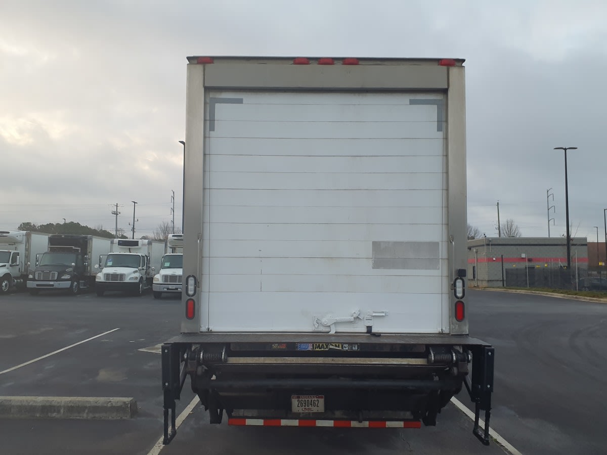 2018 Freightliner/Mercedes M2 106 752994