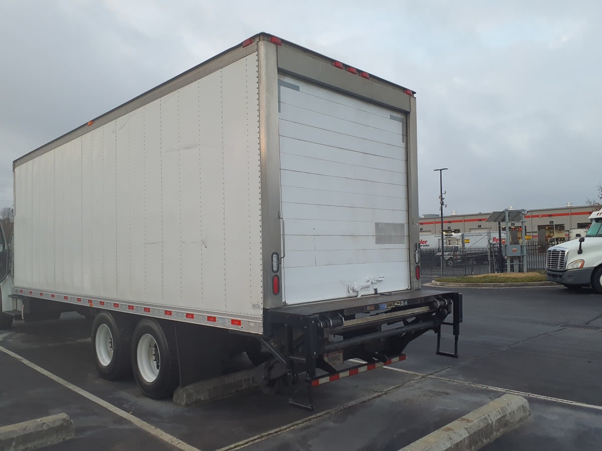 2018 Freightliner/Mercedes M2 106 752994