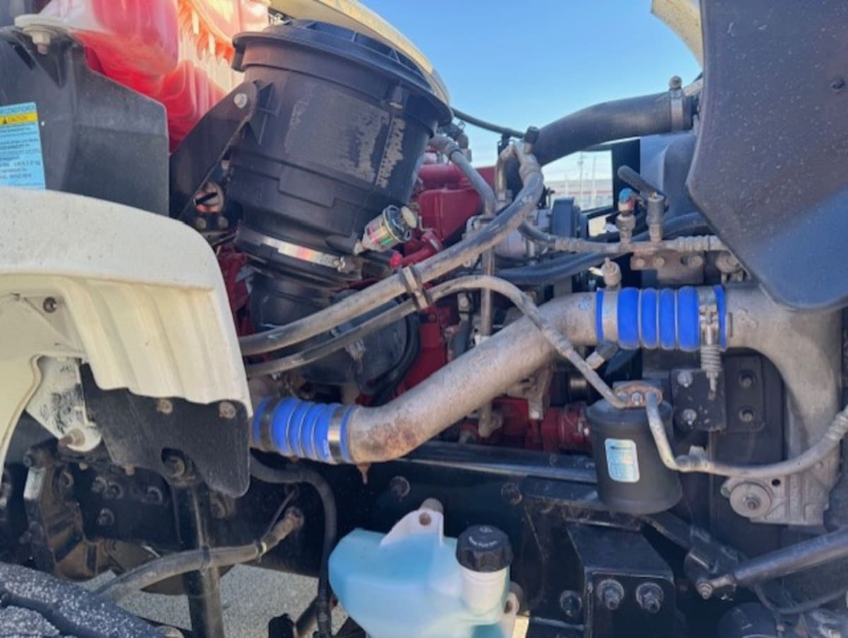 2018 Freightliner/Mercedes M2 106 753041