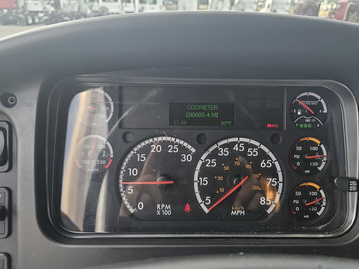 2018 Freightliner M2 106 753277