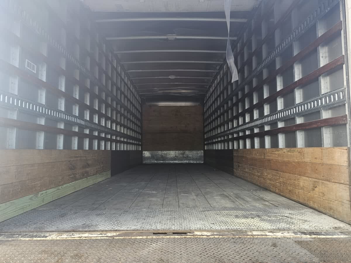 2018 Freightliner M2 106 753277