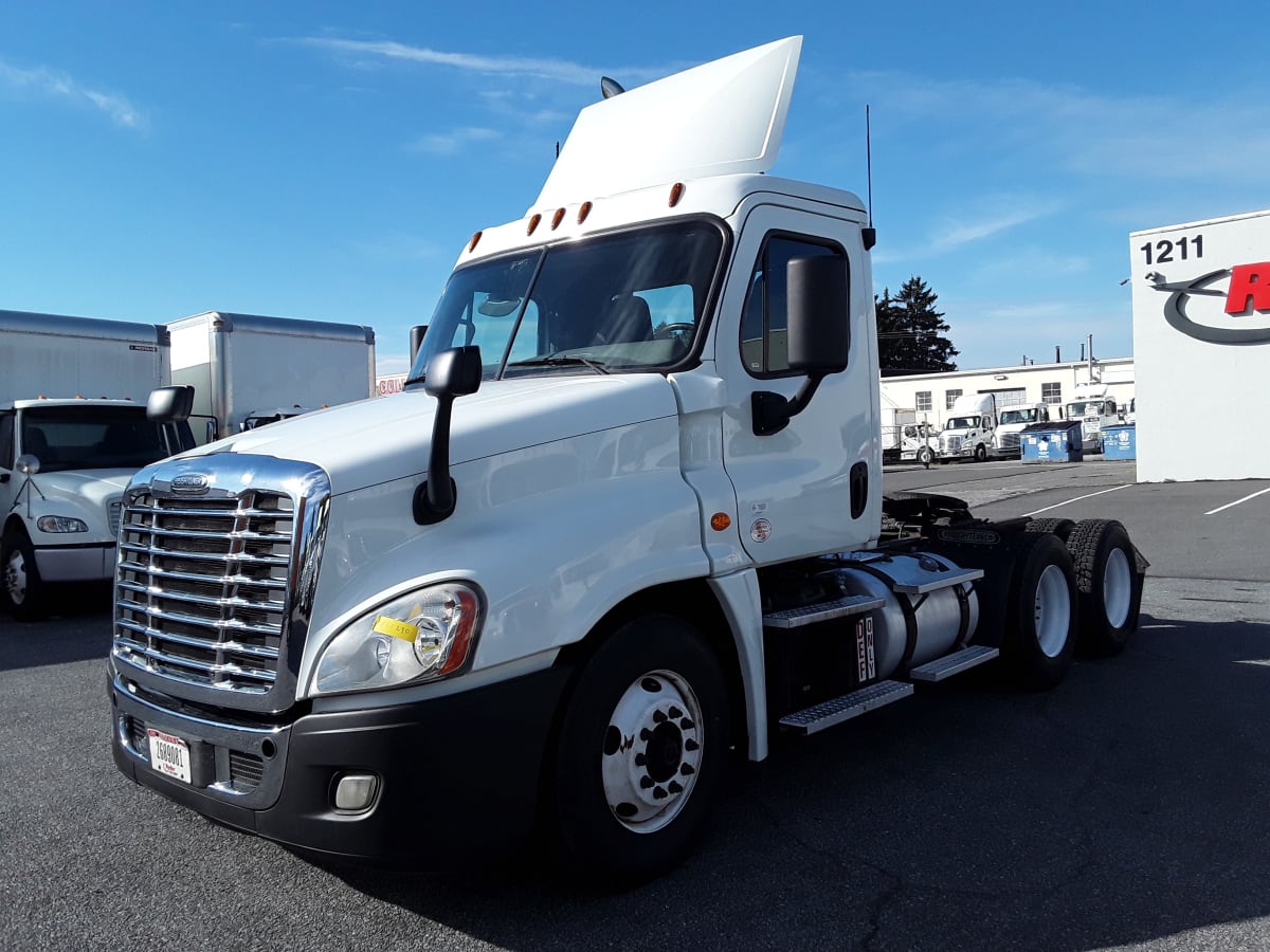 2018 Freightliner/Mercedes CASCADIA 125 753290