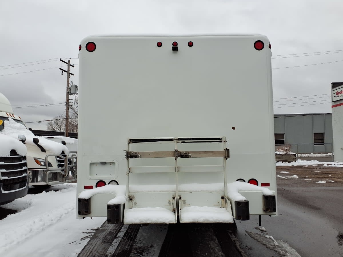 2018 Freightliner/Mercedes M2 106 753329