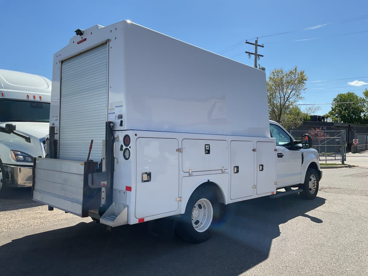 2017 Ford Motor Company F350 753330