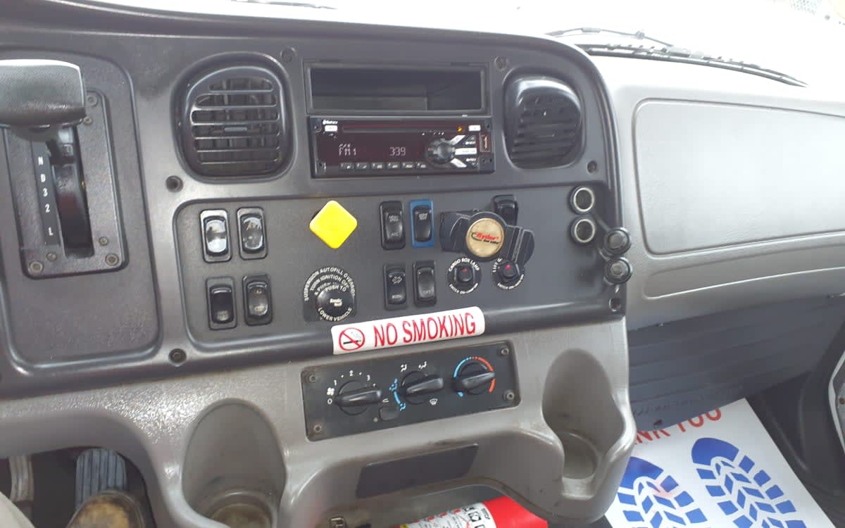 2018 Freightliner/Mercedes M2 106 753525
