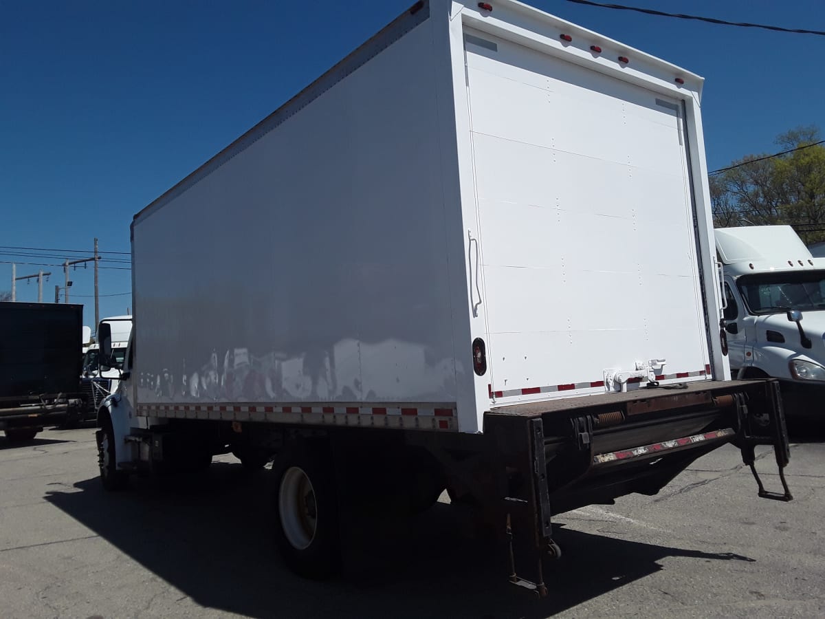 2018 Freightliner/Mercedes M2 106 753583