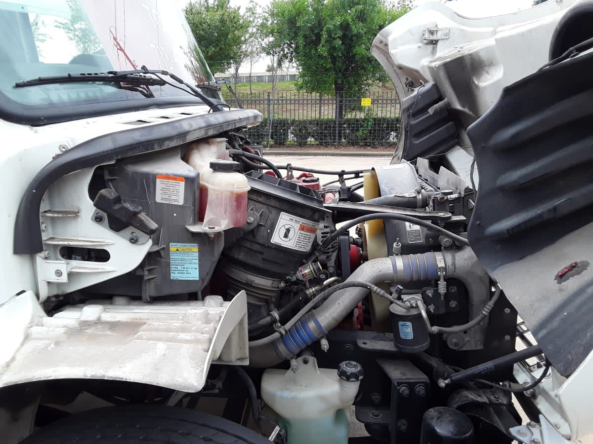 2018 Freightliner/Mercedes M2 106 753778