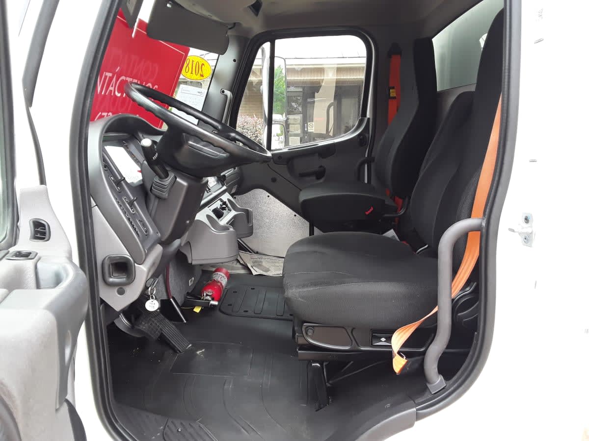 2018 Freightliner/Mercedes M2 106 753778