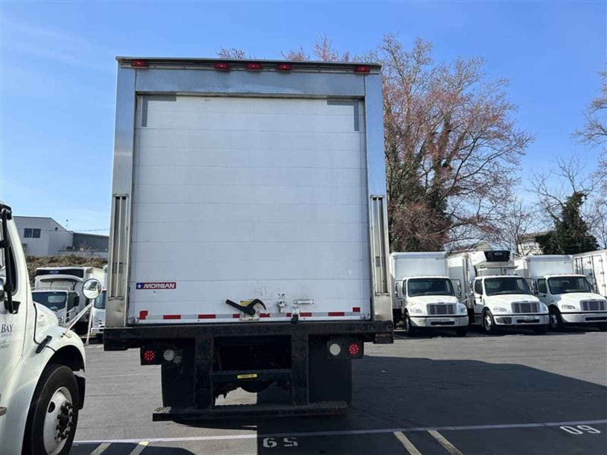 2018 Freightliner/Mercedes M2 106 753901