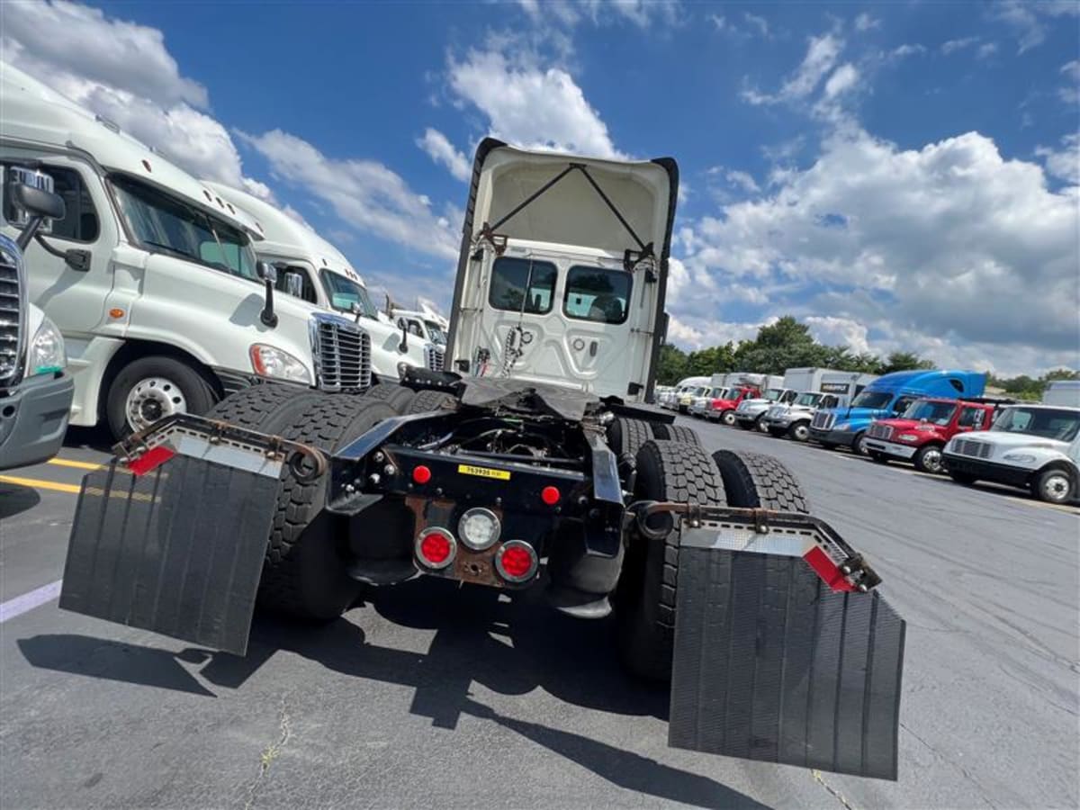 2018 Freightliner/Mercedes CASCADIA 125 753935