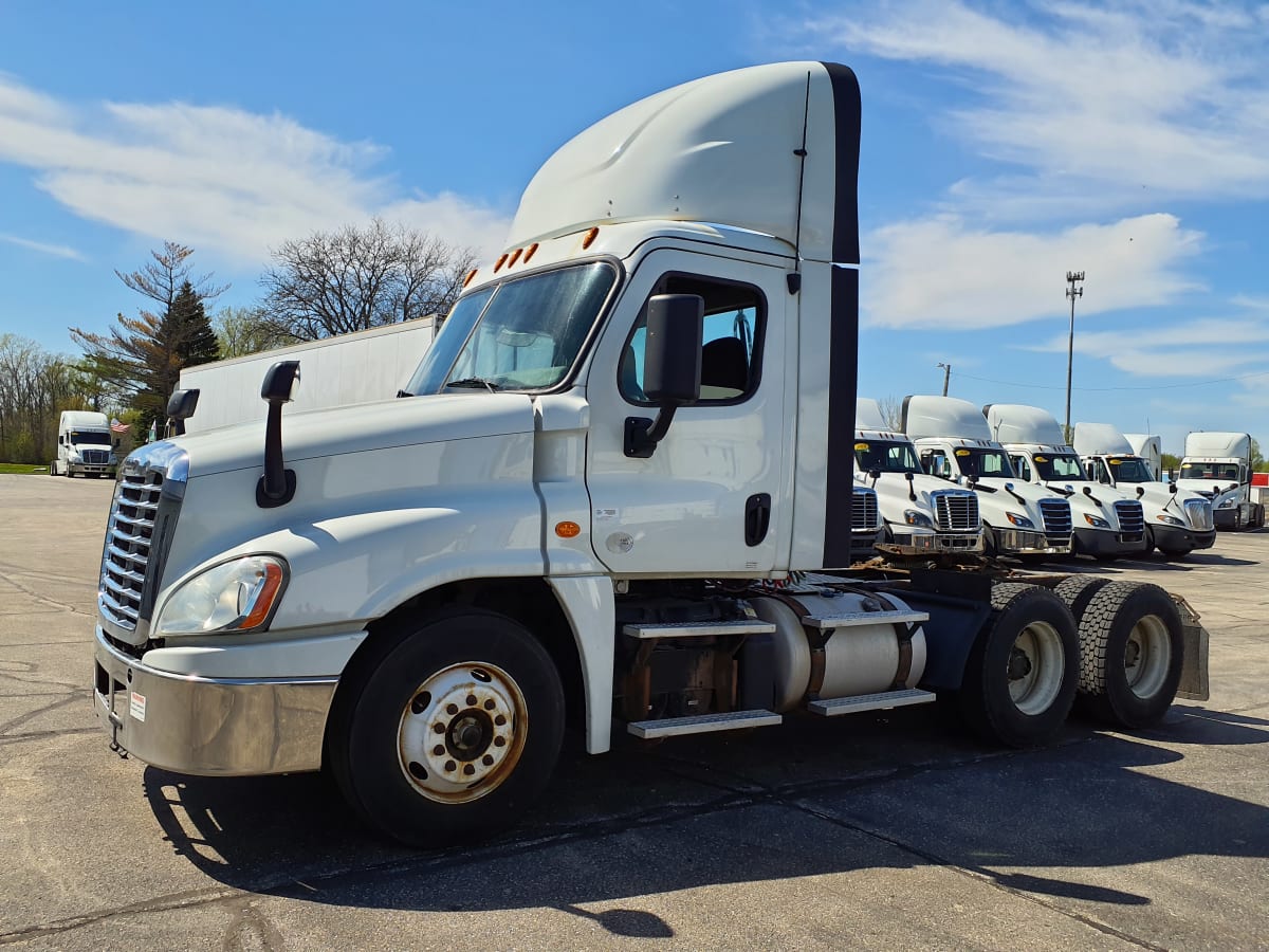 2018 Freightliner/Mercedes CASCADIA 125 753940