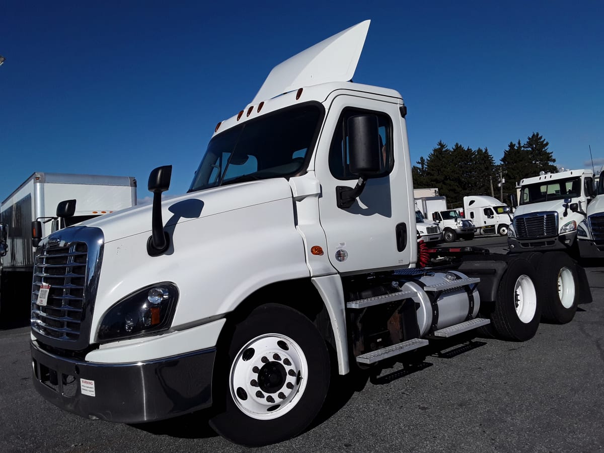 2018 Freightliner/Mercedes CASCADIA 125 754171