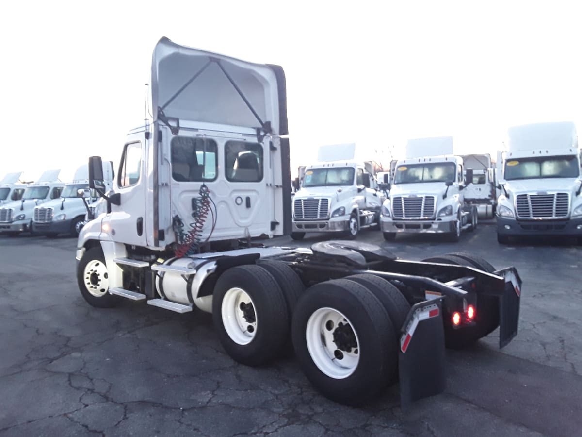 2018 Freightliner/Mercedes CASCADIA 125 754178