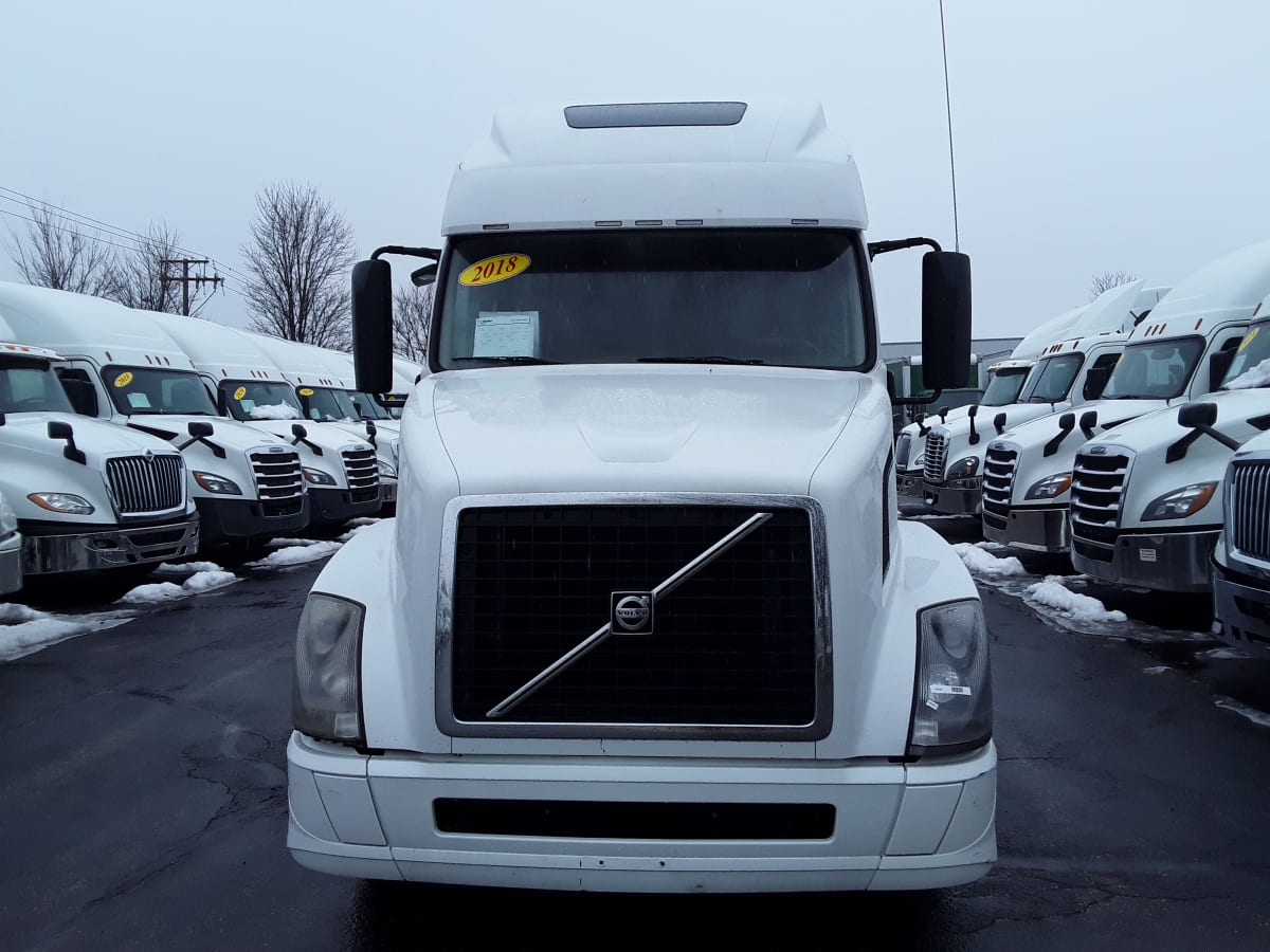 2018 Volvo VNL64TRACTOR 754397