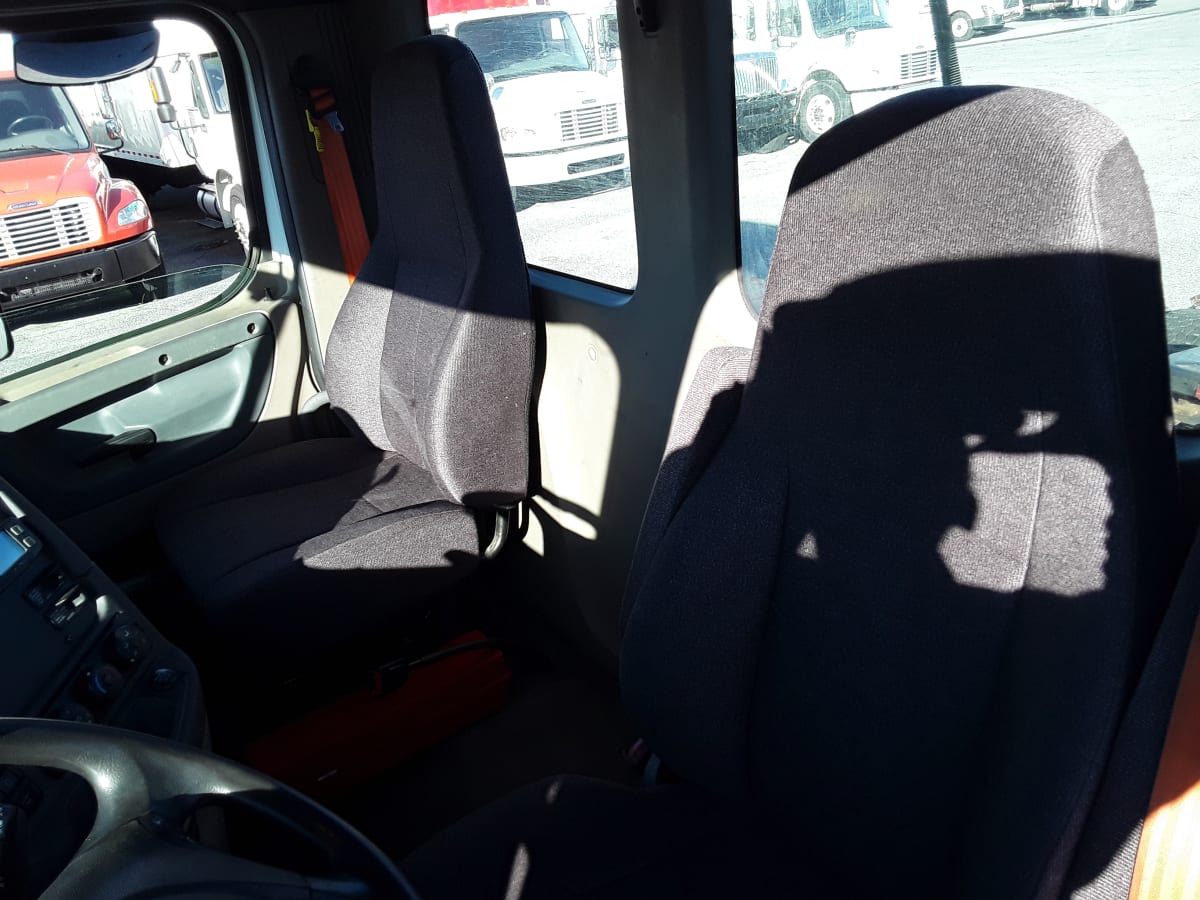2018 Freightliner/Mercedes CASCADIA 125 754419