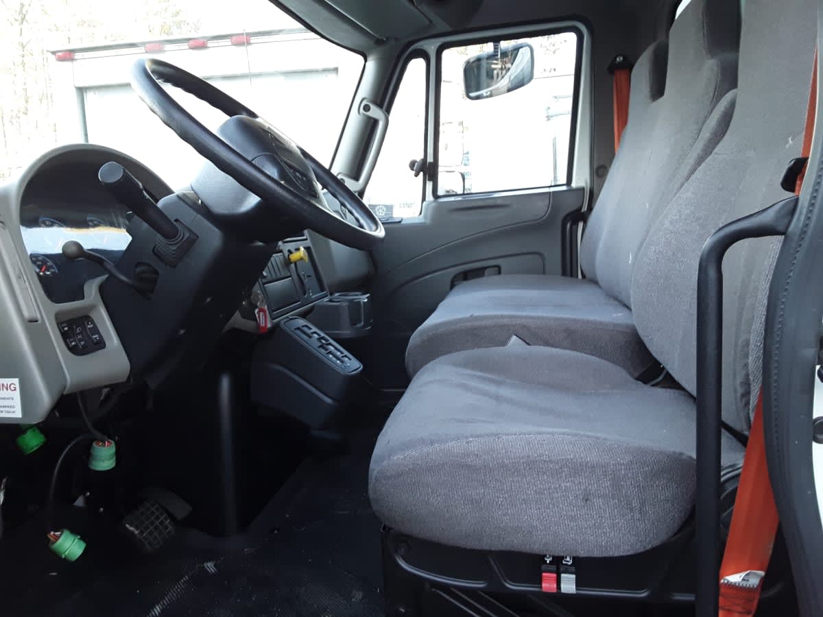 2018 Navistar International 4300 754430