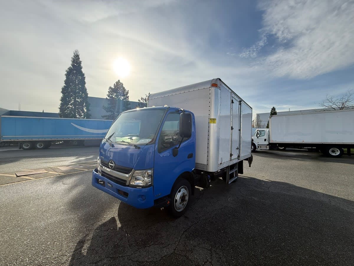 2018 Hino HINO 195 754532