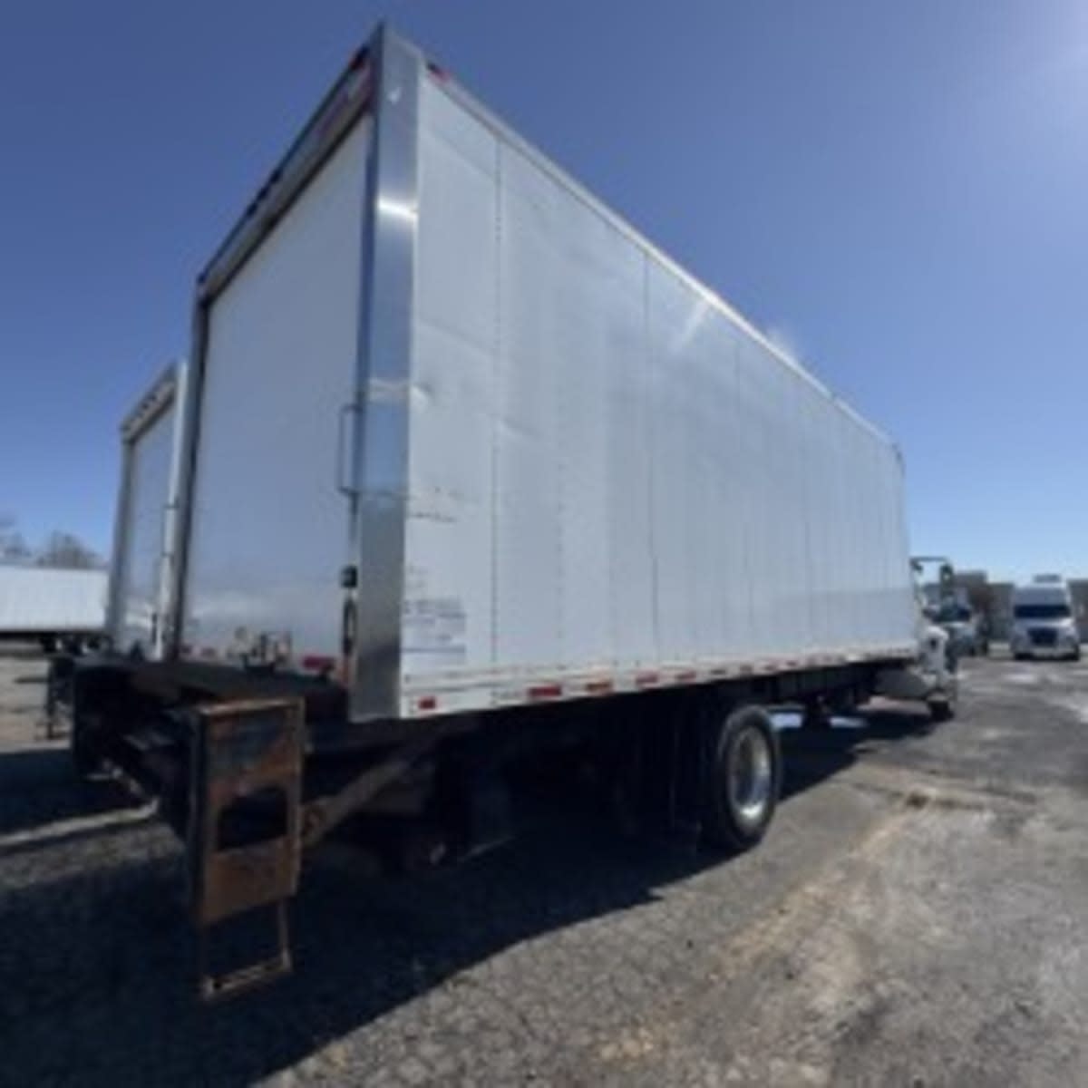 2018 Navistar International 4300 754641