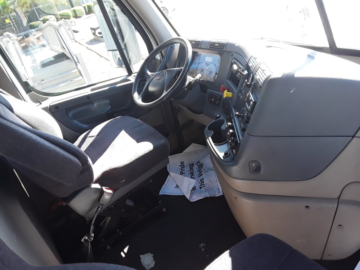 2018 Freightliner/Mercedes CASCADIA 125 754736