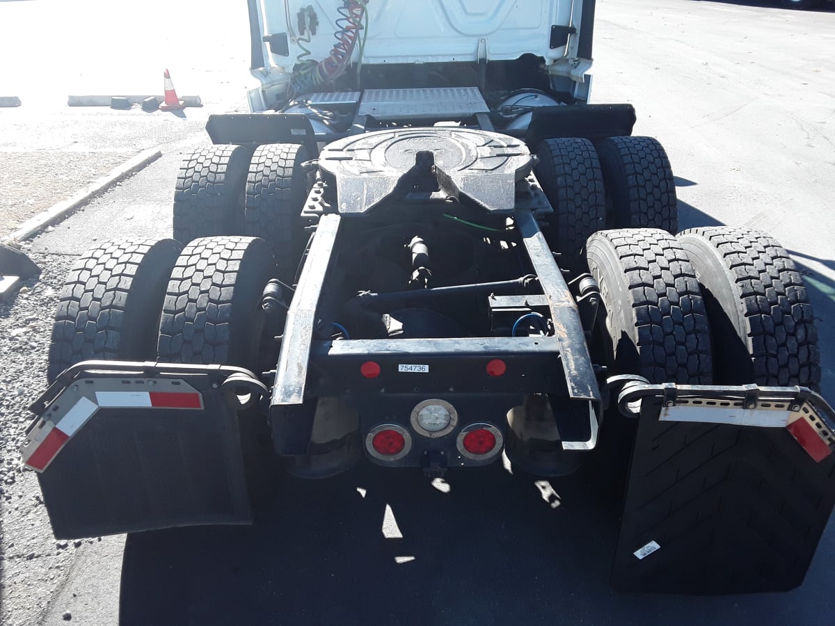 2018 Freightliner/Mercedes CASCADIA 125 754736