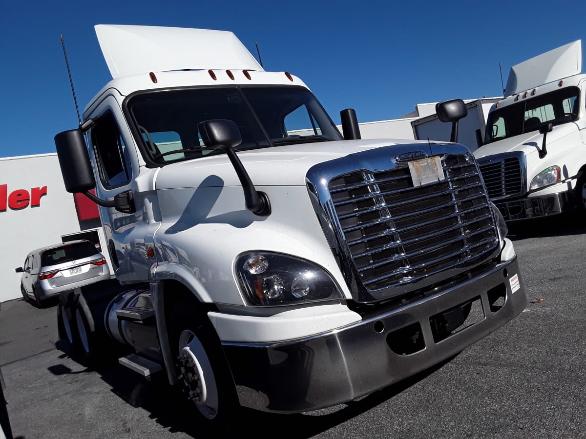 2018 Freightliner/Mercedes CASCADIA 125 754793