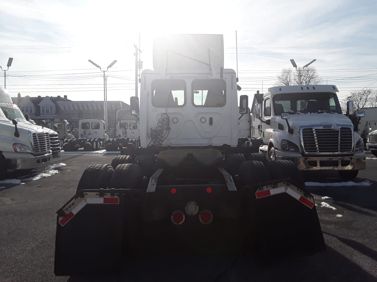 2018 Freightliner/Mercedes CASCADIA 125 754794