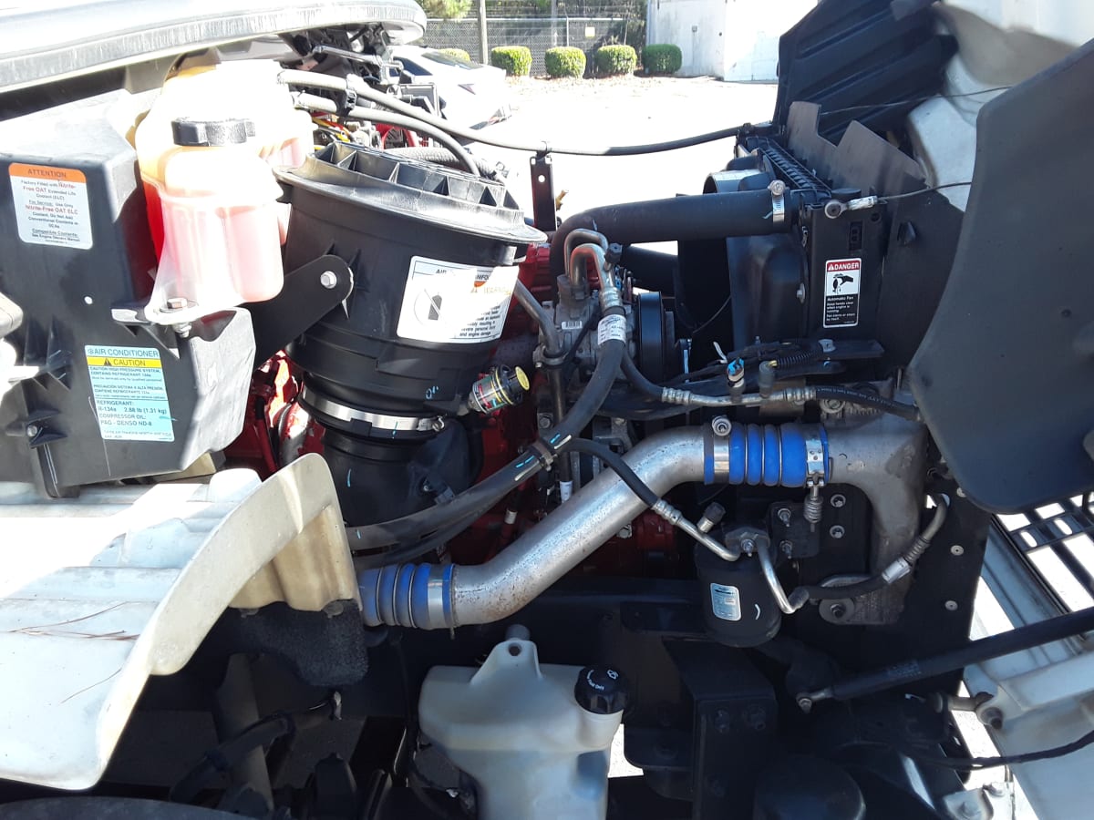 2018 Freightliner/Mercedes M2 106 754810