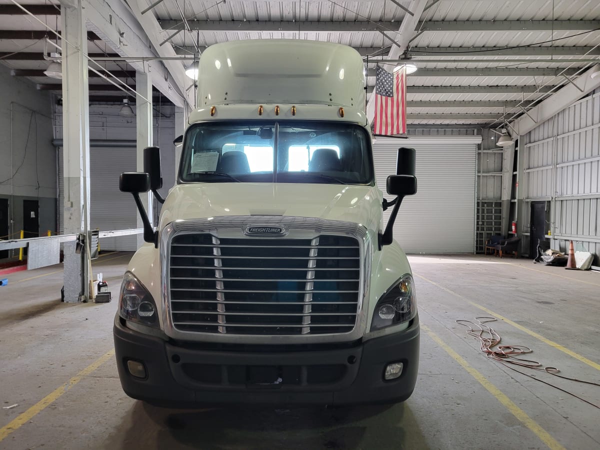 2018 Freightliner/Mercedes CASCADIA 125 754896